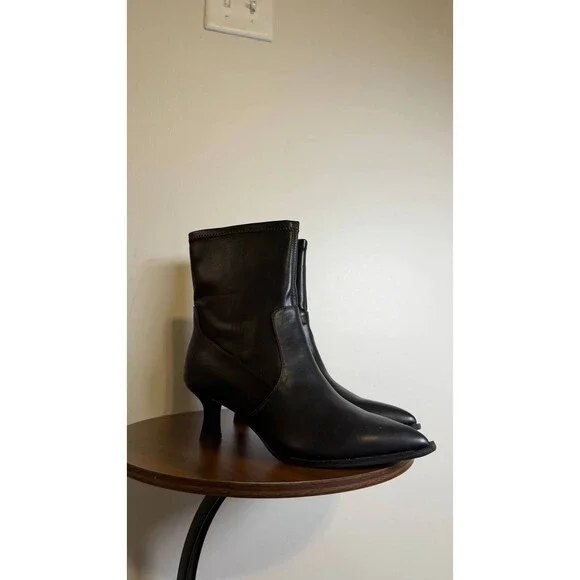 DV Dolce Vita Black Polyurethane Heeled Booties 9M New in Box MSRP $89 - Picture 12 of 14